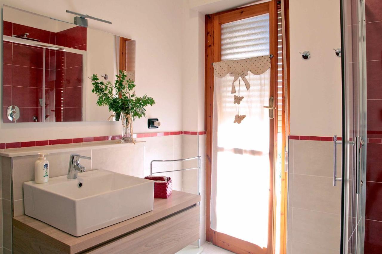 Casa Madda Bed & Breakfast Selargius ภายนอก รูปภาพ