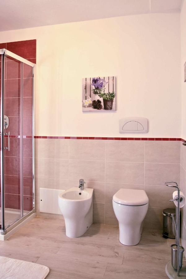 Casa Madda Bed & Breakfast Selargius ภายนอก รูปภาพ